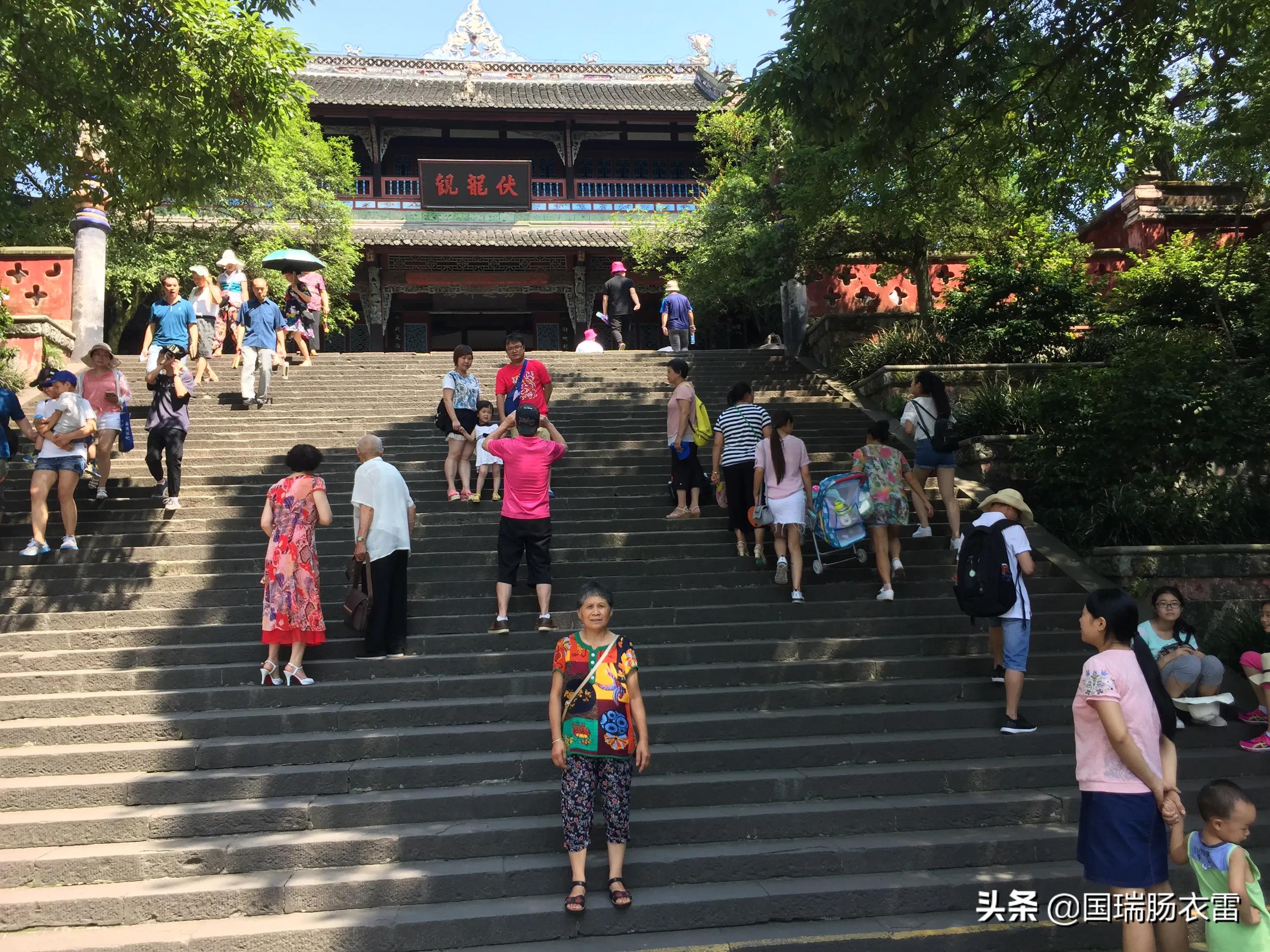 成都旅游游玩攻略，成都旅游游玩攻略一日游